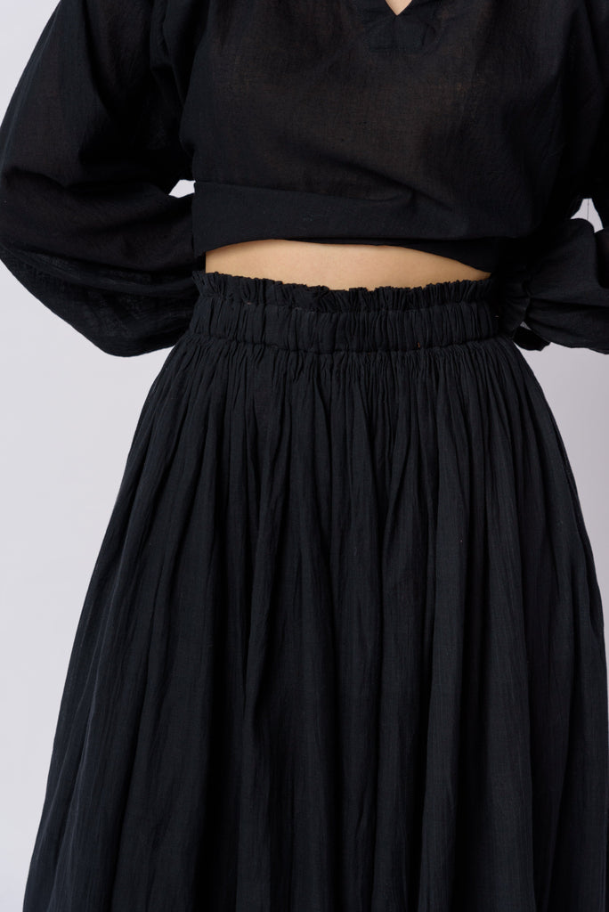 Classic black pull-on skirt, ethical sustainable clothing brands, fashion brands that are sustainable, 100 organic cotton women's clothing, organic cotton clothes online shop, all cotton women's clothing, buy cotton clothes online, all cotton women's clothing, cotton clothing for women, minimalist clothing, modern minimalist clothing