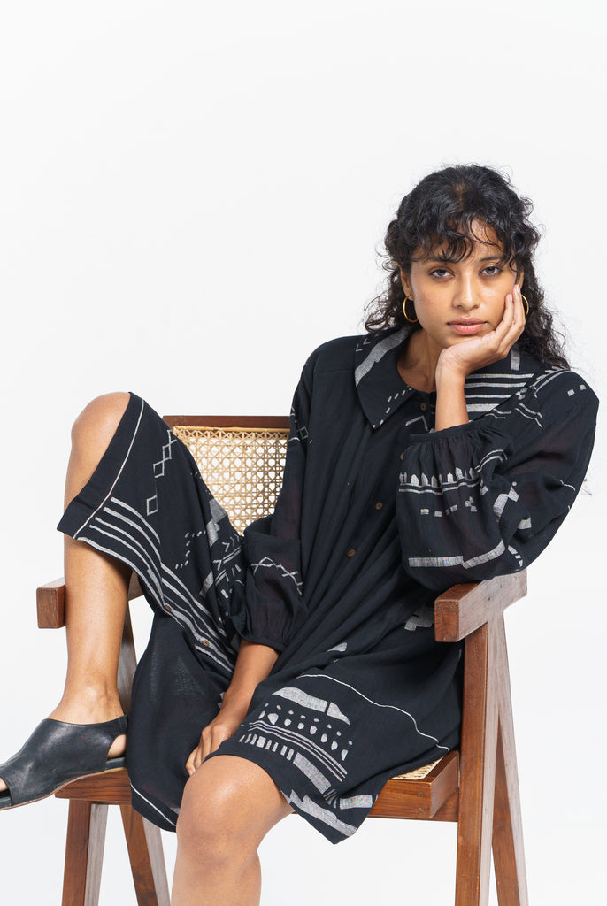 Abstract patterned oversized shirt dress, ethically sourced clothing, good quality ethical clothing, organic cotton clothing brands, organic cotton clothing companies, 100 pure cotton clothing, all cotton clothing line, organic pants women, organic women's pants, minimalist clothing brands, minimalist clothing companies