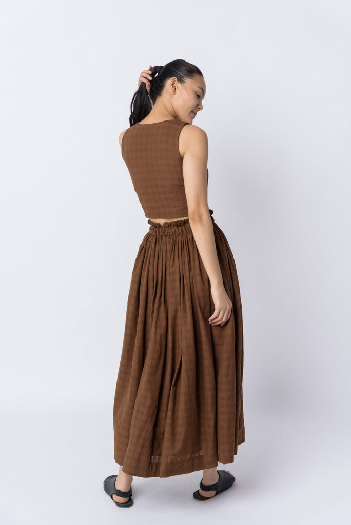 Antique brown pull-on skirt ,sustainably sourced clothing brands, best eco clothing brands, womens organic clothing, 100 organic cotton pants, ladies cotton clothing, shop cotton clothing, 100 cotton women's, women's organic clothing, minimalist clothing style, minimalist outfits women