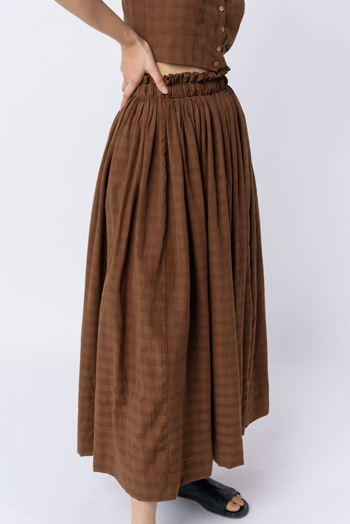 Antique brown pull-on skirt ,sustainably sourced clothing brands, best eco clothing brands, womens organic clothing, 100 organic cotton pants, ladies cotton clothing, shop cotton clothing, 100 cotton women's, women's organic clothing, minimalist clothing style, minimalist outfits women