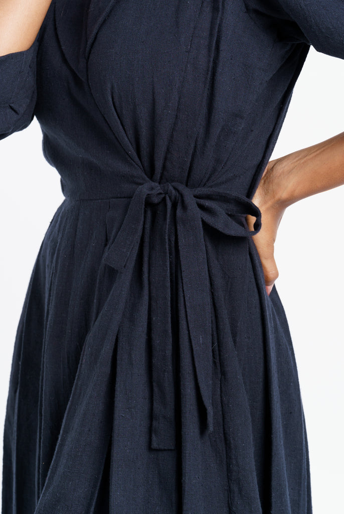 Iconic wrap-around midi dress, top ethical brands, top sustainable clothing companies, organic dress, organic fabrics for clothing, cotton top clothing, cotton up clothing, fair trade womens clothing, good clothing brands for women, professional minimalist wardrobe, simple clothing brands