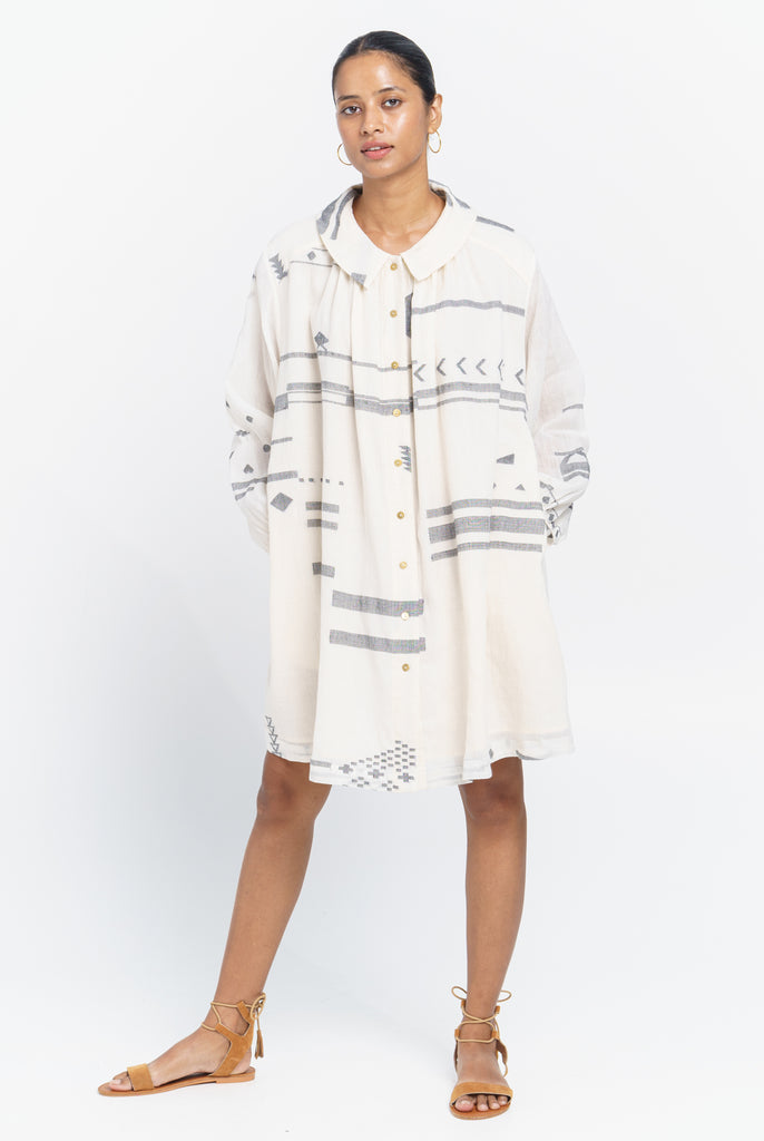 Oversized abstract shirt dress, sustainably produced clothing, sustainably sourced clothing brands, womens organic clothing, 100 organic cotton pants, ladies cotton clothing, shop cotton clothing, 100 cotton women's, women's organic clothing, minimalist clothing style, minimalist outfits women