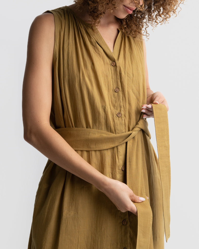 Tan gathered shirt dress, sustainable clothing brands, fashion brands that are sustainable, 100 organic cotton women's clothing, organic cotton clothes online shop, all cotton women's clothing, buy cotton clothes online, all cotton women's clothing, cotton clothing for women, minimalist clothing, modern minimalist clothing